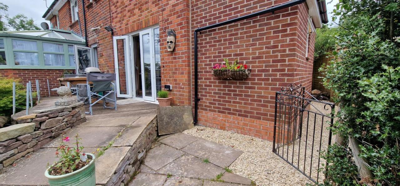Koi Pond Annex Hotel Coleford  Exterior foto